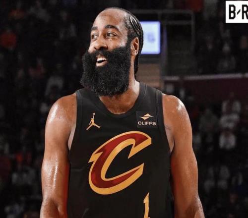 李凱爾再戰,中國男籃賽,盼再展風采,捷报足球即时比分,捷报比分,捷报体育比分网,比分直播