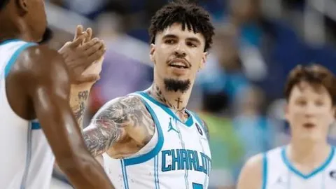 羅馬欲獲得狼隊門神帕特里西奧